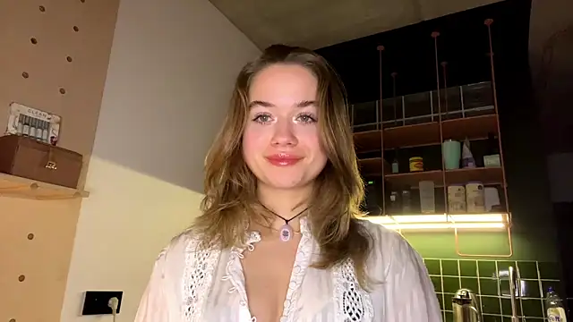 RoxyStar17 online show from 01/16/25, 08:25