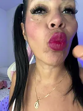 KarolRubi1 online show from 02/14/25, 11:53