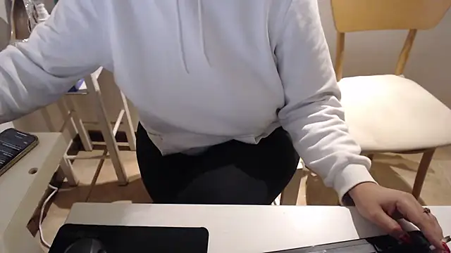 Snapshot of LasolitaAuri chatting on 01/22/25, 09:21 LasolitaAuri online show from 01/22/25, 09:21