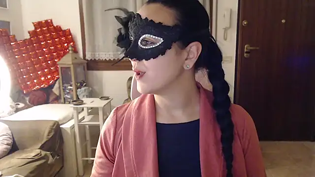 Snapshot of LasolitaAuri chatting on 02/21/25, 12:49 LasolitaAuri online show from 02/21/25, 12:49