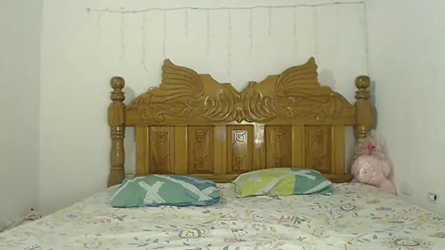 Coral0403 online show from 02/27/25, 11:37