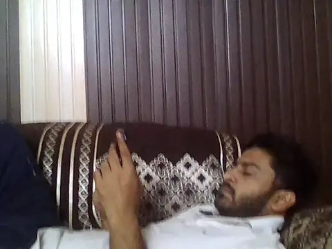 indihotguy online show from 04/08/26, 01:00