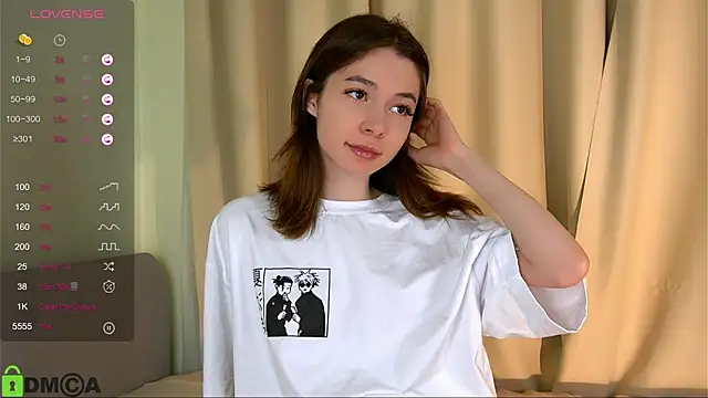 Snapshot of LittleOriana chatting on 03/01/25, 01:22 LittleOriana online show from 03/01/25, 01:22