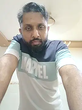 Snapshot of carria_homes chatting on 12/28/24, 01:17 carria homes online show from 12/28/24, 01:17