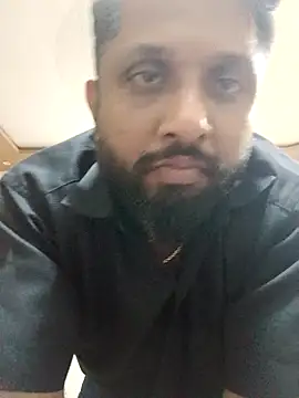 Snapshot of carria_homes chatting on 12/29/24, 05:44 carria homes online show from 12/29/24, 05:44