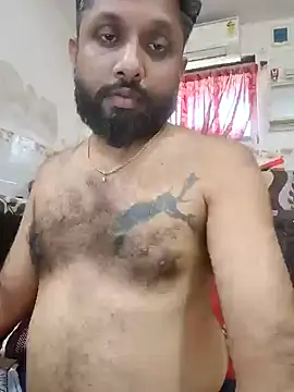 Snapshot of carria_homes chatting on 12/31/24, 07:42 carria homes online show from 12/31/24, 07:42