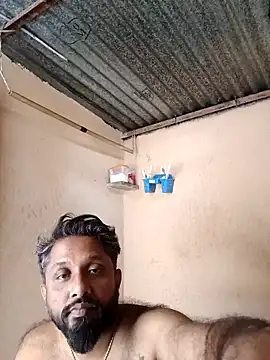 Snapshot of carria_homes chatting on 01/16/25, 03:56 carria homes online show from 01/16/25, 03:56