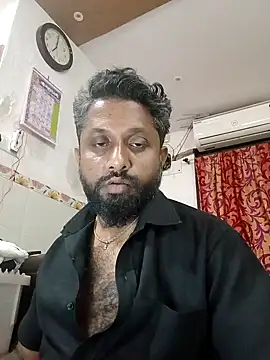 Snapshot of carria_homes chatting on 01/20/25, 01:32 carria homes online show from 01/20/25, 01:32