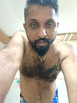 Snapshot of carria_homes chatting on 02/09/25, 12:19 carria homes online show from 02/09/25, 12:19