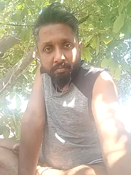 Snapshot of carria_homes chatting on 02/17/25, 07:15 carria homes online show from 02/17/25, 07:15