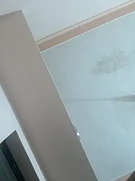 Snapshot of carria_homes chatting on 02/20/25, 08:25 carria homes online show from 02/20/25, 08:25