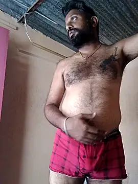 Snapshot of carria_homes chatting on 02/24/25, 03:55 carria homes online show from 02/24/25, 03:55