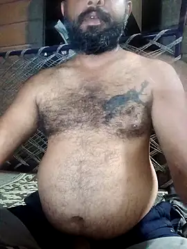 Snapshot of carria_homes chatting on 10/16/25, 06:53 carria homes online show from 10/16/25, 06:53