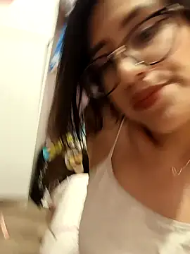 Snapshot of gabrielaycarlos chatting on 12/29/24, 01:24 gabrielaycarlos online show from 12/29/24, 01:24