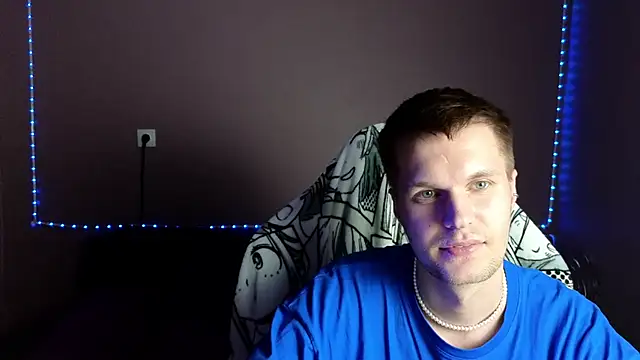 Leonnextdoor online show from 01/03/25, 02:40