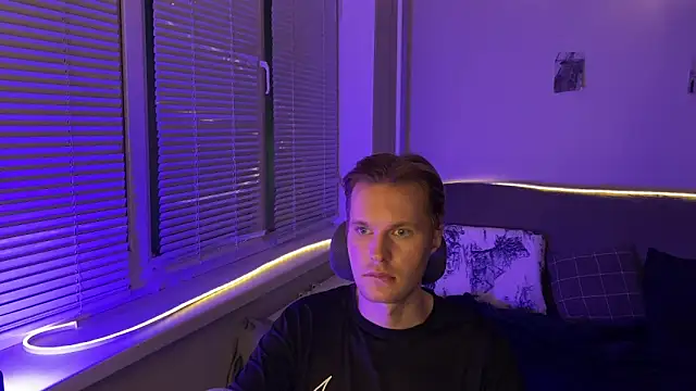 Leonnextdoor online show from 01/17/26, 07:28