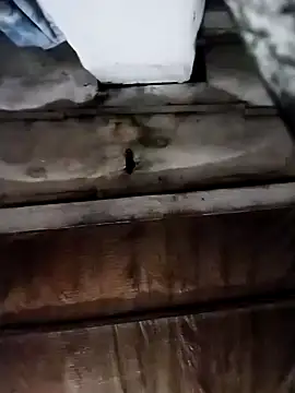 Snapshot of Bannymimimi chatting on 01/17/25, 03:22 Bannymimimi online show from 01/17/25, 03:22