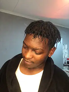 Redfucks333 online show from 04/16/26, 07:36