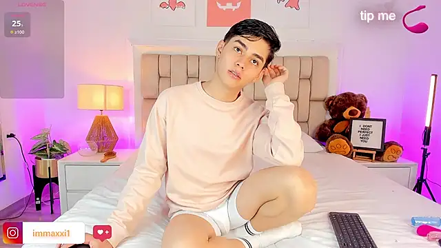 Maxi little online show from 11/05/25, 09:15