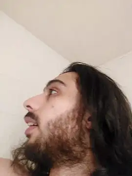 Levi Latino online show from 10/31/25, 09:38