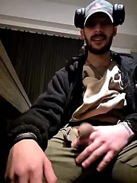 Levi Latino online show from 02/09/26, 08:13