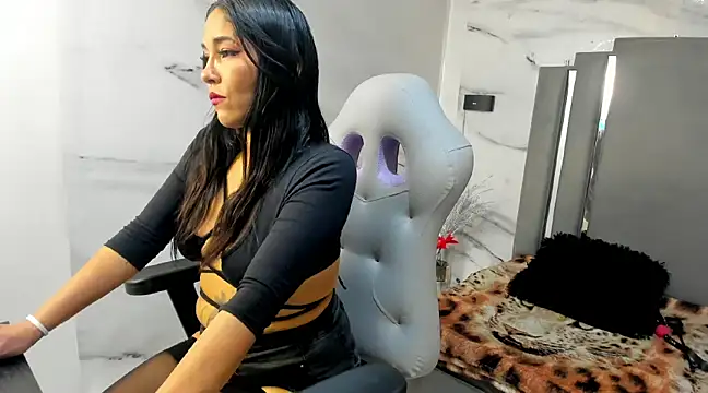 Lorena watson online show from 02/20/25, 04:18