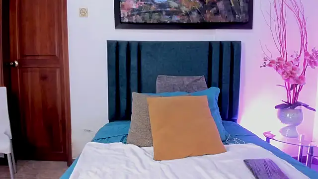 EloiseQuinn online show from 01/20/25, 11:56