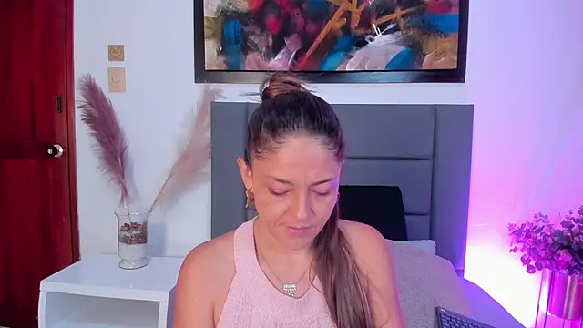 EloiseQuinn online show from 09/11/25, 12:38