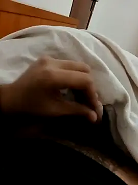 Snapshot of mauri200 chatting on 01/06/25, 08:50 mauri200 online show from 01/06/25, 08:50