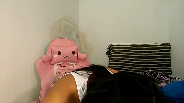 Miss noah18 online show from 02/25/26, 04:49