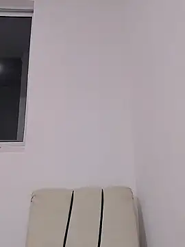 Brendabluee online show from 01/16/25, 01:27