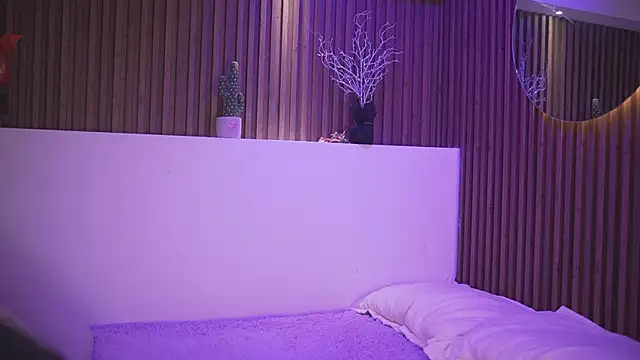 Camila dupont online show from 04/07/26, 03:29