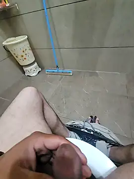 Snapshot of pyasevickybabu563 chatting on 03/16/25, 07:04 pyasevickybabu563 online show from 03/16/25, 07:04