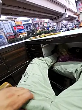 pyasevickybabu563 online show from 04/14/26, 01:17