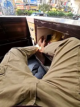 pyasevickybabu563 online show from 04/15/26, 04:30