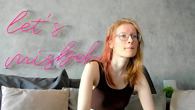 ElizabethHarpper online show from 02/08/25, 07:59