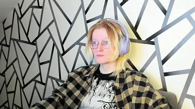 ElizabethHarpper online show from 11/07/25, 01:27