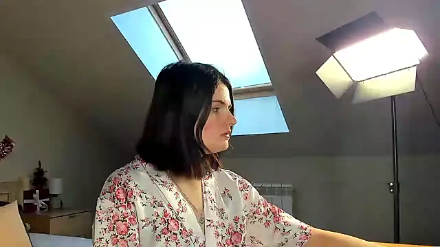 CharlotteMitchell online show from 01/09/25, 08:03