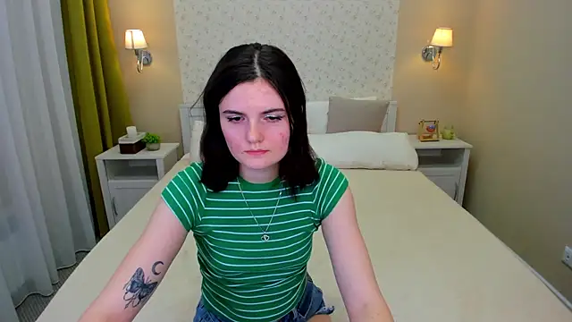 CharlotteMitchell online show from 02/05/25, 01:11