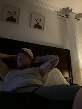 tcadle1824 online show from 03/27/26, 02:28