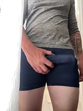 tcadle1824 online show from 04/17/26, 07:17