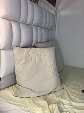 Angel Khouri online show from 02/01/25, 02:05