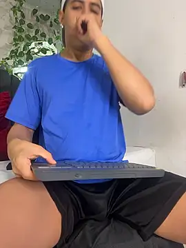 Angel Khouri online show from 01/12/26, 05:12