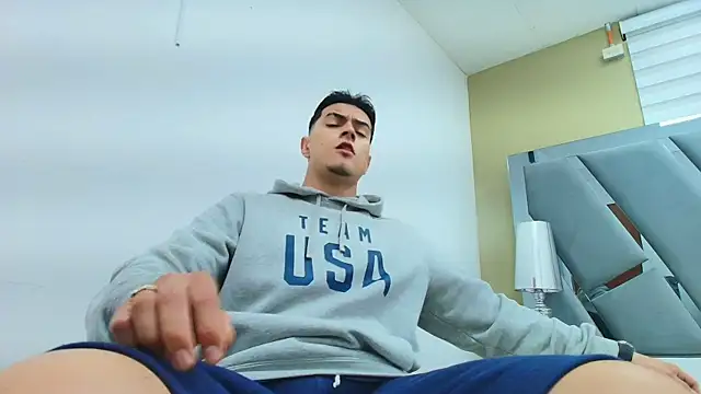 DAVID VICTORIAA online show from 04/20/26, 01:03