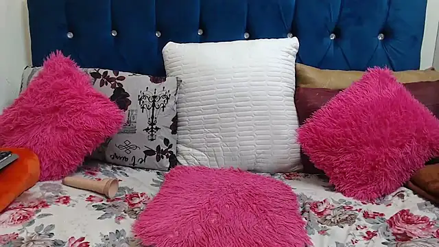 SexyLadyBoosxx online show from 02/08/26, 01:36