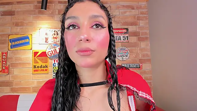 miss   evangeline online show from 10/27/25, 02:37