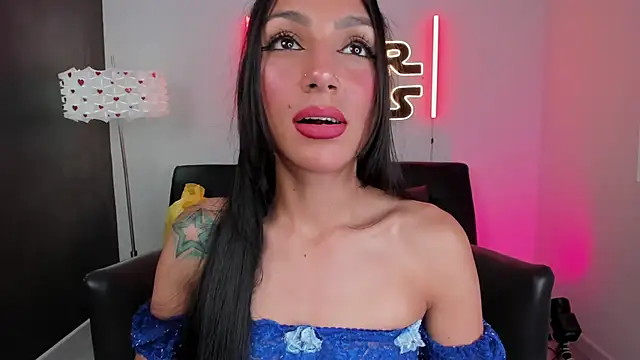 miss   evangeline online show from 05/20/26, 02:29