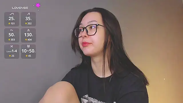 Snapshot of kittenrisha chatting on 01/28/25, 10:45 kittenrisha online show from 01/28/25, 10:45