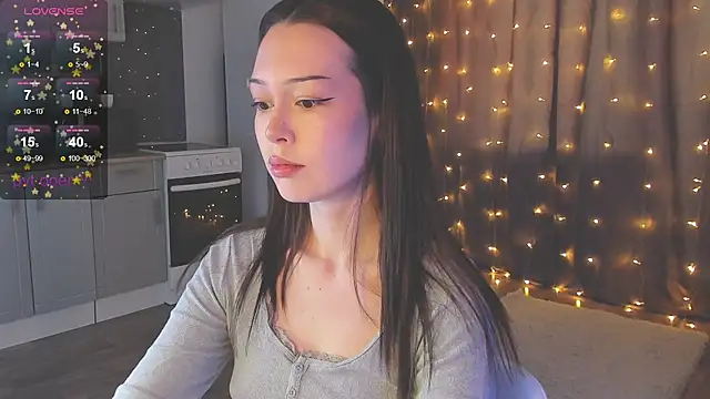 kittenrisha online show from 12/20/25, 05:14