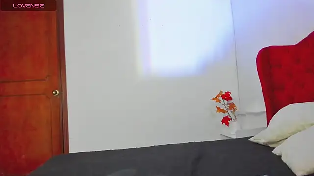 Xewa  online show from 03/19/25, 03:20